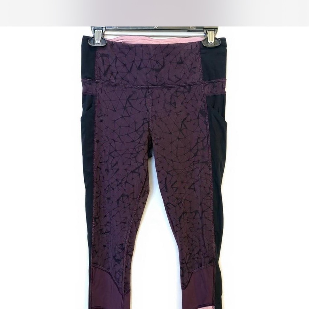 Purple and Black Geometric Leggings